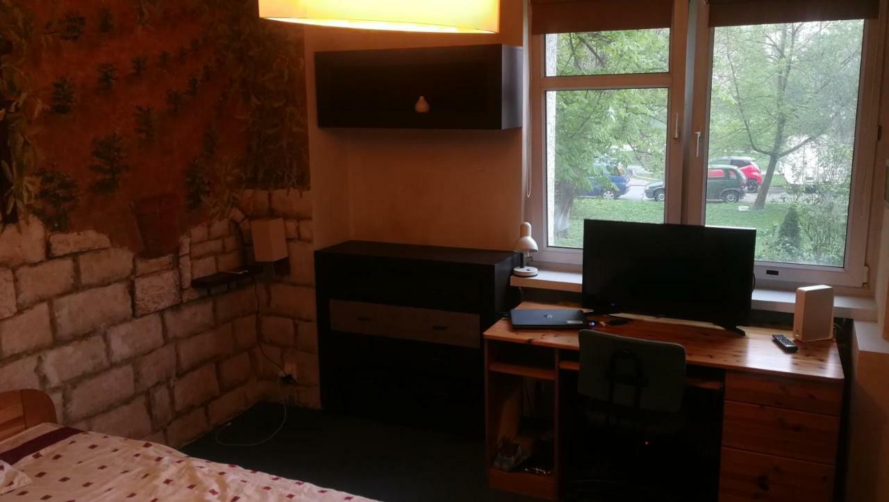 Odster Family Apartment クラクフ エクステリア 写真